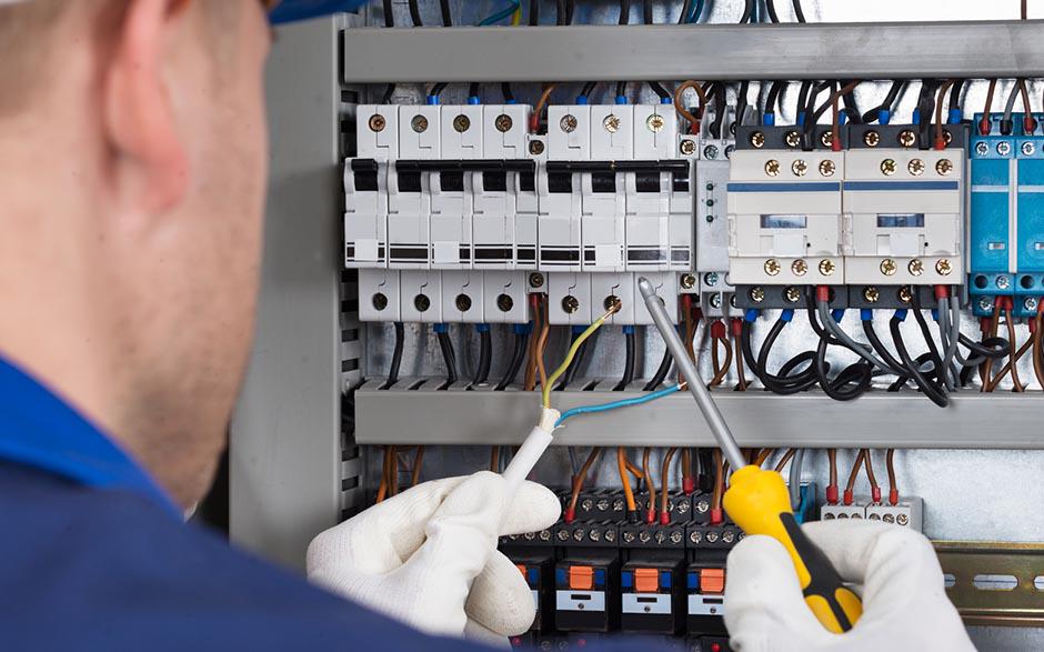 électricien installateur Paris 9
